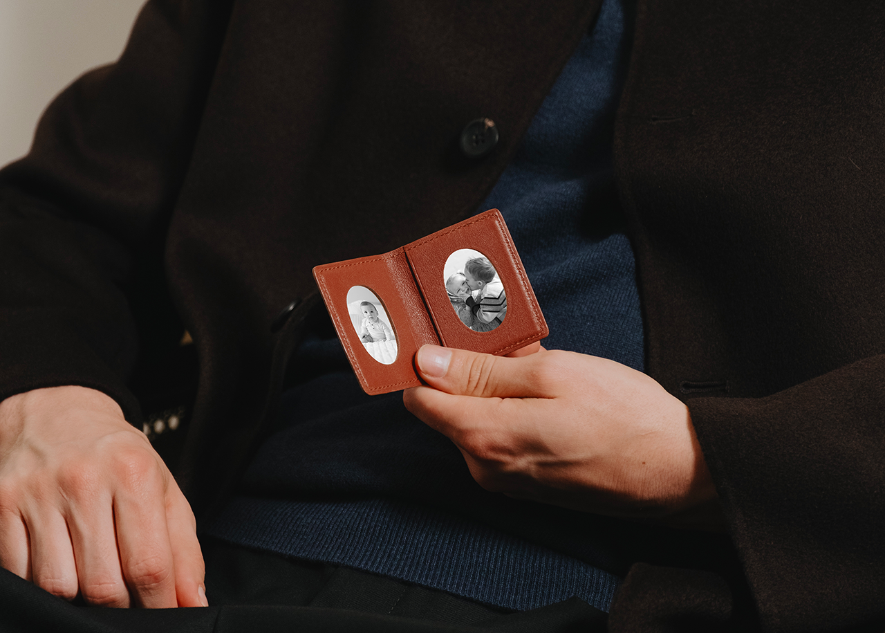 Ostrich 2 Oval Photo Frame - Brown - Swaine Group Ltd